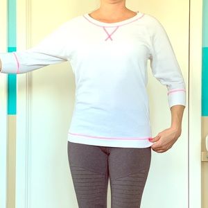 Short-sleeve sweatshirt